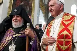 به هیچ وجه نباید دین اسلام را با خشونت معرفی کنیم