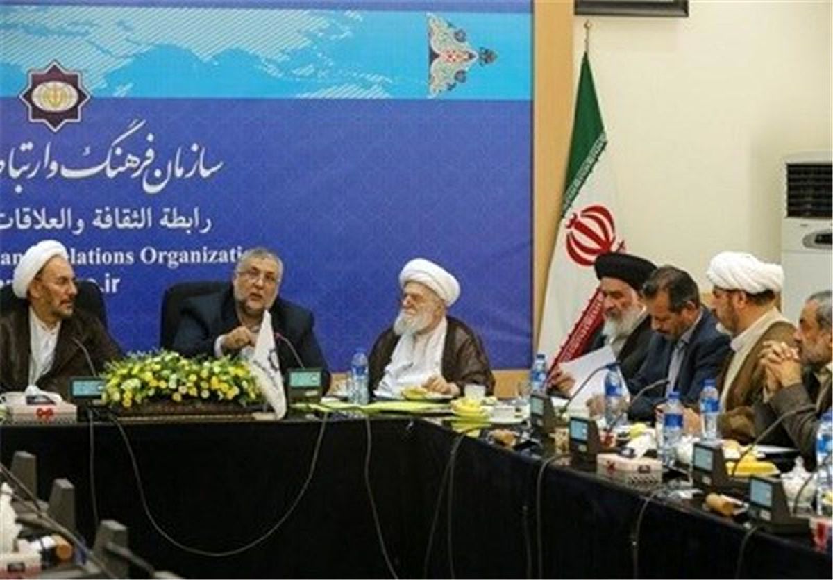 حجت‌الاسلام والمسلمین محمدمهدی تسخیری طی حکمی به عنوان رئیس جدید مرکز بین‌المللی گفت‌و‌گوی ادیان و تمدن‌های معرفی شد
