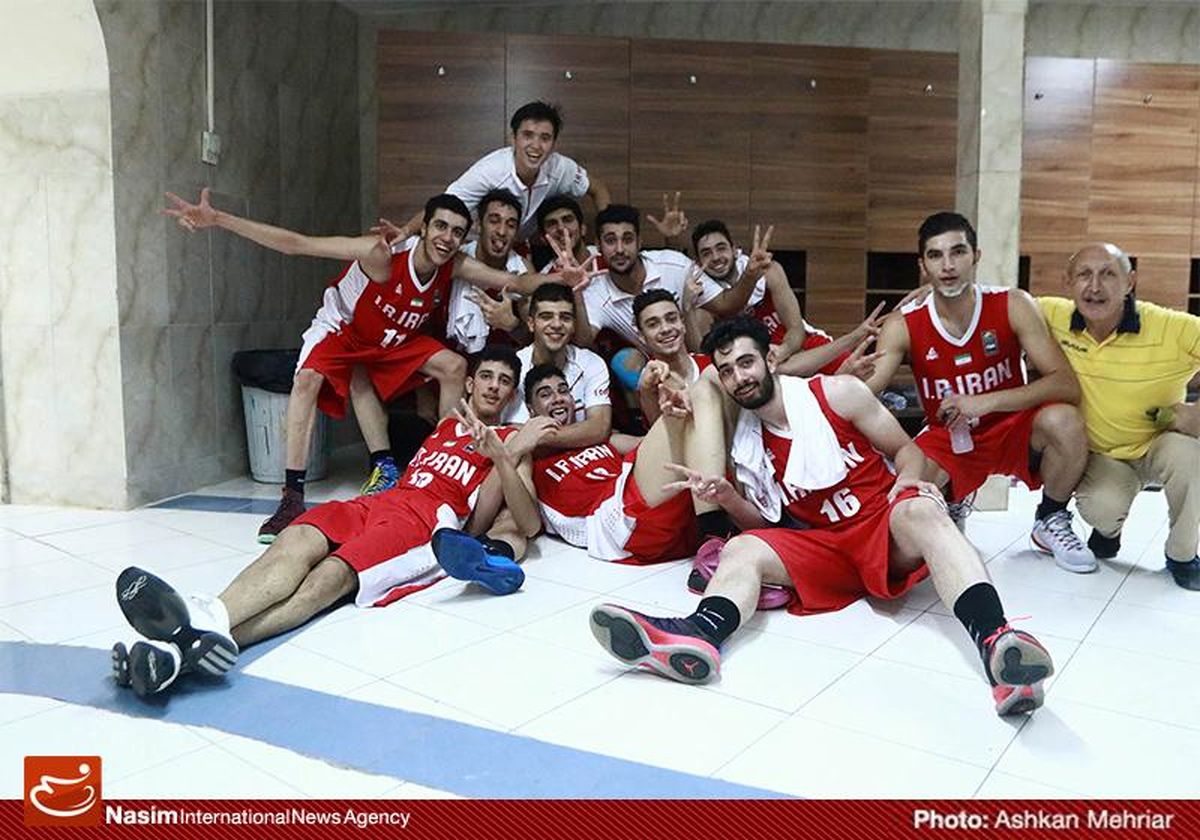 هدیه ویژه حامد حدادی به ملی‌پوشان جوان بسکتبال ایران