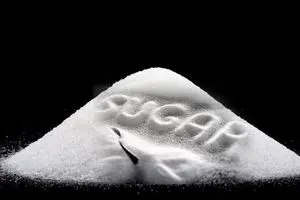 برخورد قاطع با عوامل احتکار و بی‌ثباتی در بازار شکر/ موجودی انبارها بیش‌ از نیاز است