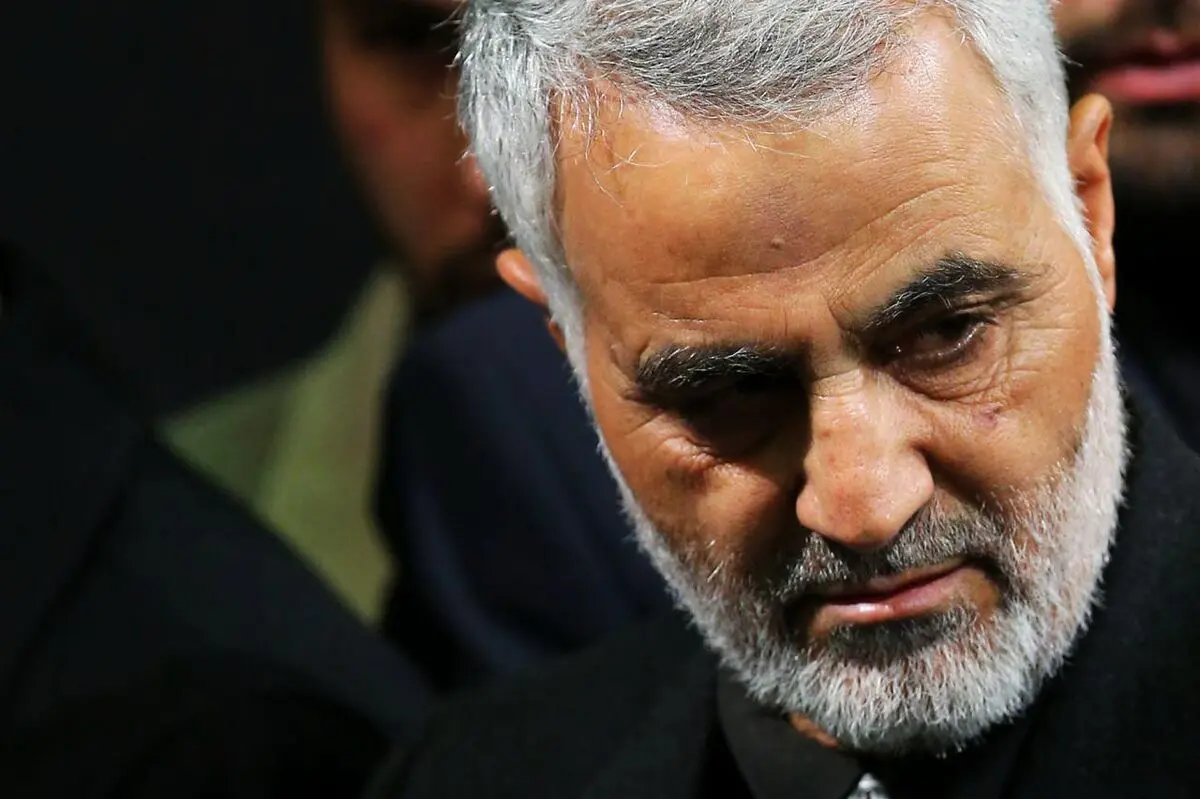 سردار سلیمانی درگذشت پدر شهیدان حسنی را تسلیت گفت