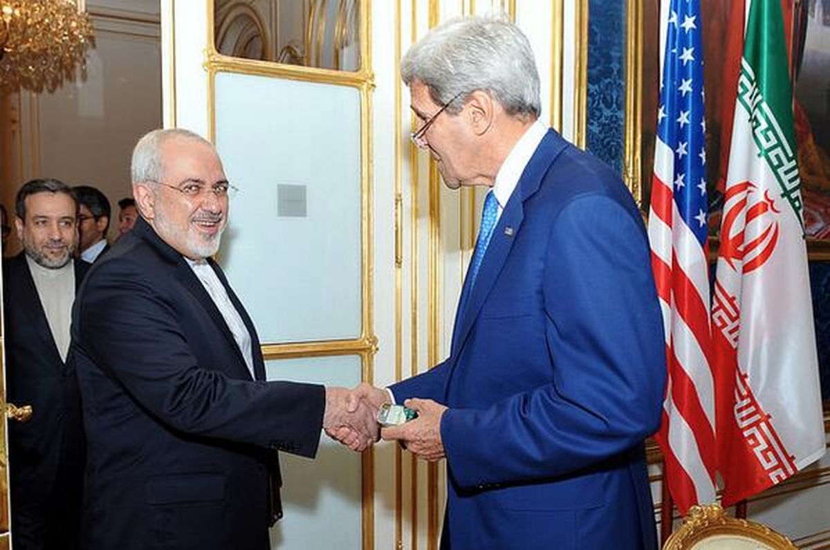 رئیس سازمان جاسوسی آمریکا در نقش مدیر روابط عمومی ریاست جمهوری ایران!