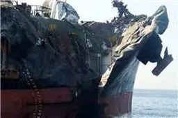 کشتی نفت‌کش ایرانی در تنگه سنگاپور تصادف کرد