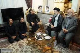 ایثارگران و جانبازان، سند زنده مقاومت ملت ایران هستند/ اوج مقاومت و ایثار در چهره حاج رجب نمایان بود