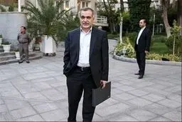 حضور پسرعموی فریدون در وزارت علوم علت متوقف شدن پیگیری‌ها درباره رانت تحصیلی برادر رئیس‌جمهور