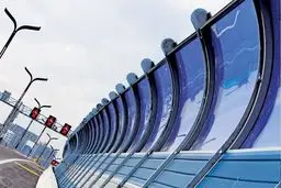 دیوارهای صوتی حاشیه بزرگراه‌های پایتخت توسعه می‌یابد