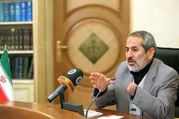 انتقاد با رعایت قیود عدم تخریب و توهین آزاد است/ رسیدگی به گزارش پلیس در مورد جشن حافظ