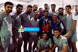 والیبالیست‌ها برای حضور در رژه مراسم افتتاحیه المپیک ریو آماده شدند+ عکس