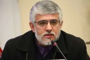 خودکشی دانش‌آموزان نیازمند نظام غربالگری است