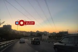 عکس خبری :: دوتکه شدن آسمان