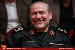 سرلشکر صفوی انتصاب سردار وحیدی به ریاست دانشگاه عالی دفاع ملی را تبریک گفت