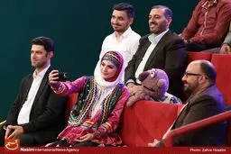 حضور خبرنگاران در برنامه خندوانه