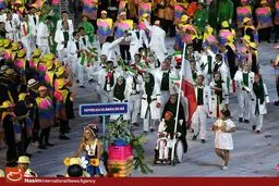 عکس یادگاری جوان‌ترین عضو کاروان المپیکی ایران با زهرا نعمتی