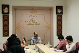 بعد از انقلاب صنعتی، علم در خدمت صنعت و تکنیک قرار گرفت