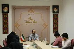 بعد از انقلاب صنعتی، علم در خدمت صنعت و تکنیک قرار گرفت