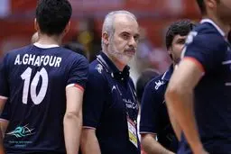 خوش‌خبر: موسوی از رفتار خود پشیمان است