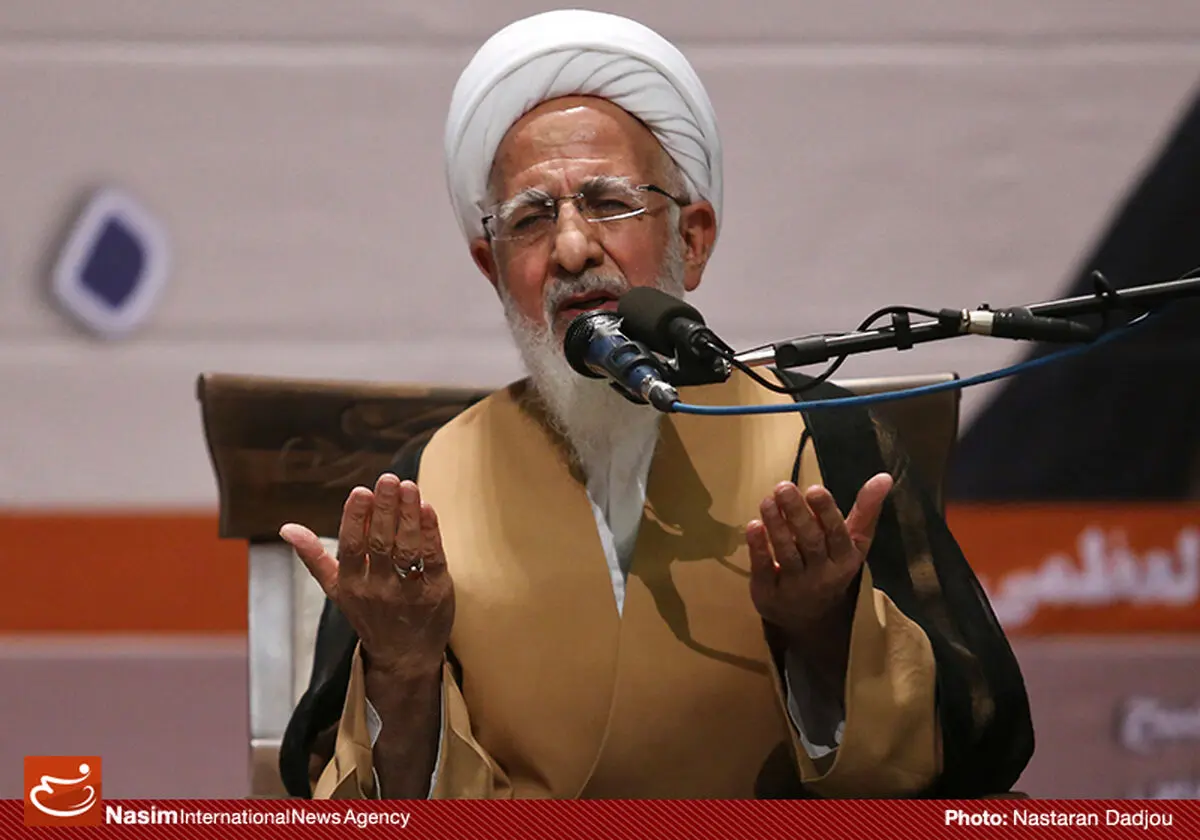 آیت‌الله جوادی‌ آملی: با ظهور حضرت مهدی(عج) جامعه قائم به عقل و عدل می‌شود