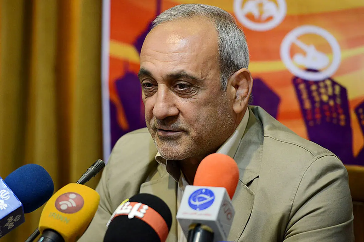 گرشاسبی: حسنی‌خو استعفا داده است، برکناری صحت ندارد
