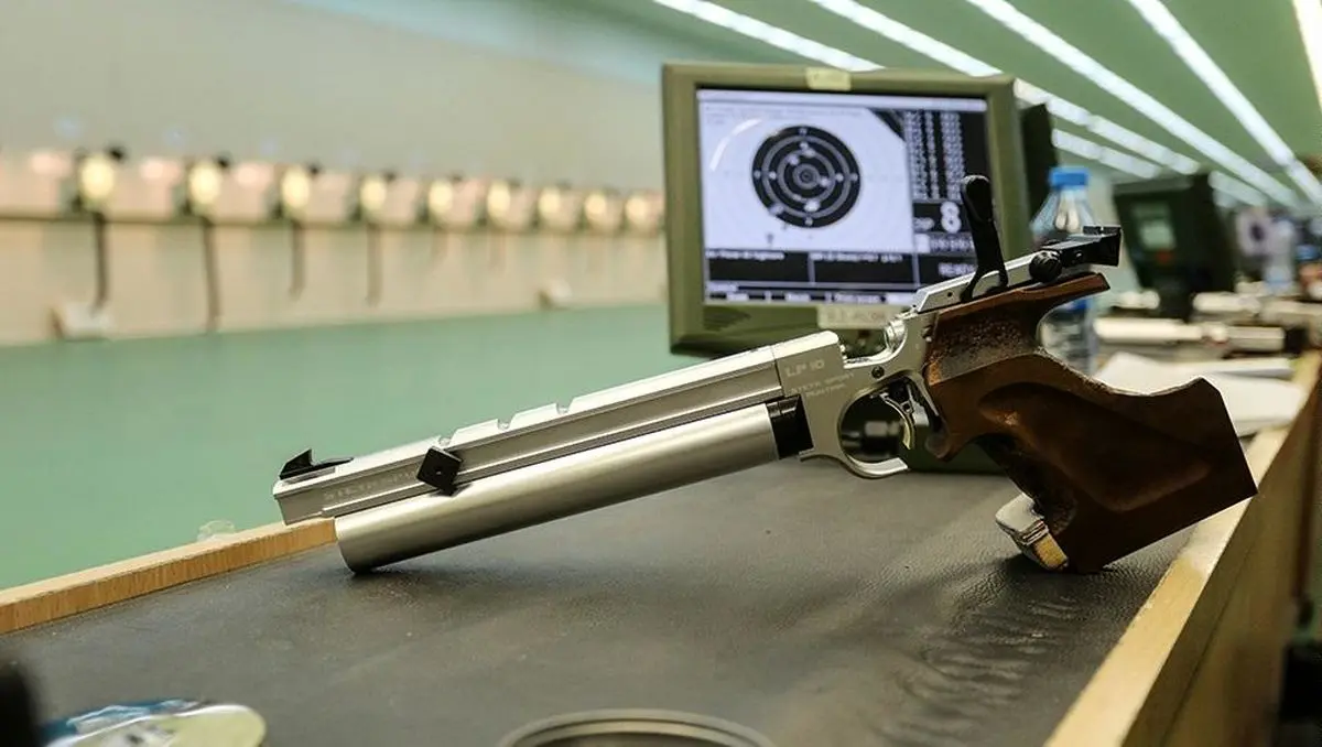 بانوی تیرانداز یونانی نخستین مدال طلای  کشورش را در تیرانداز تپانچه بادی ۲۵ متر کسب کرد