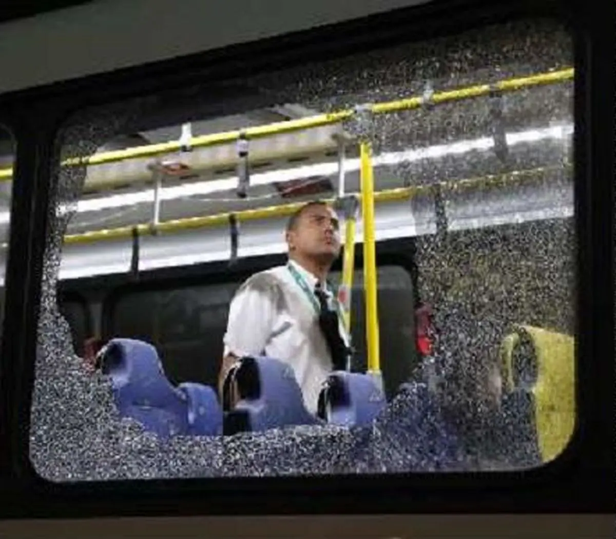 حمله به اتوبوس خبرنگاران در "ریو" برزیل