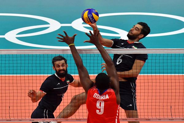 نخستین پیروزی تاریخ والیبال ایران در المپیک/ شاگردان لوزانو از سد کوبا گذشتند