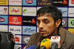 خطیبی: پنالتی تراکتورسازی درست نبود / برای پاکدل جریمه سنگینی در نظر می‌گیریم