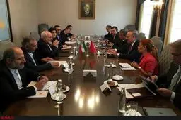 ظریف با همتای ترک خود دیدار کرد