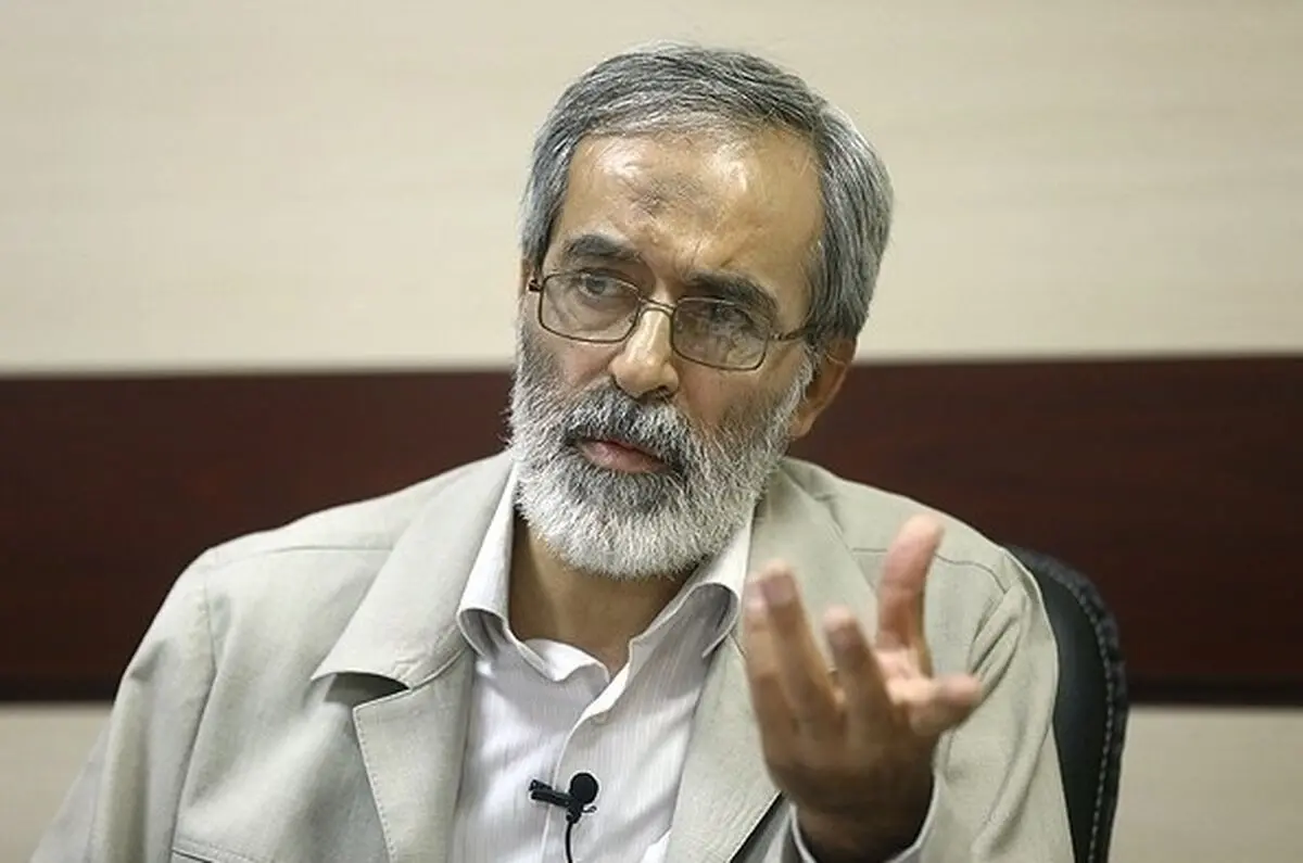 باید در فضای مجازی، قشر خاکستری جامعه را جذب کنیم