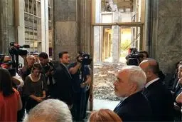 بازدید ظریف از محل بمباران شده مجلس ملی ترکیه + عکس