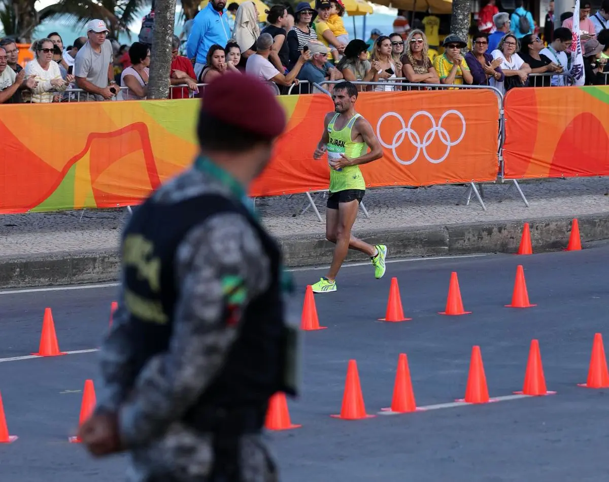 گزارش تصویری:: حضور حمیدرضا زورآوند در مسابقات دوی پیاده‌روی المپیک