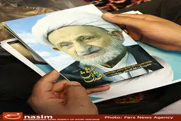 از عبادت به ویژه نماز لذت ببرید