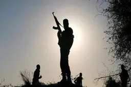 اخراج ۱۰ تبعه عربستان از لبنان قبل از پیوستن به داعش