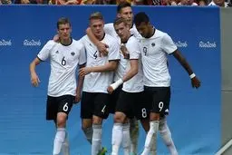 آلمان ۴ گل زد و به نیمه نهایی رسید