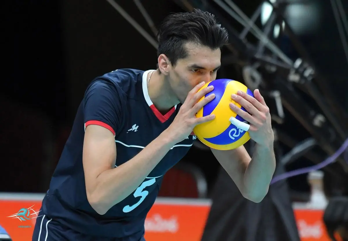 قائمی:  روسیه در سرویس و دفاع عملکرد فوق العاده‌ای داشت/ روی مسابقه با ایتالیا تمرکز می‌کنیم