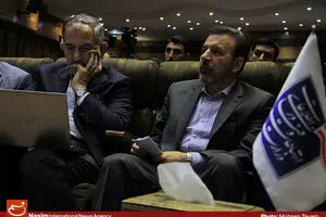 باجِ وزارت ارتباطات به انگلیسی‌ها/ به دستور انگلیسی‌ها، کسانی که در لیست تحریم هستند نباید در این همایش باشند!