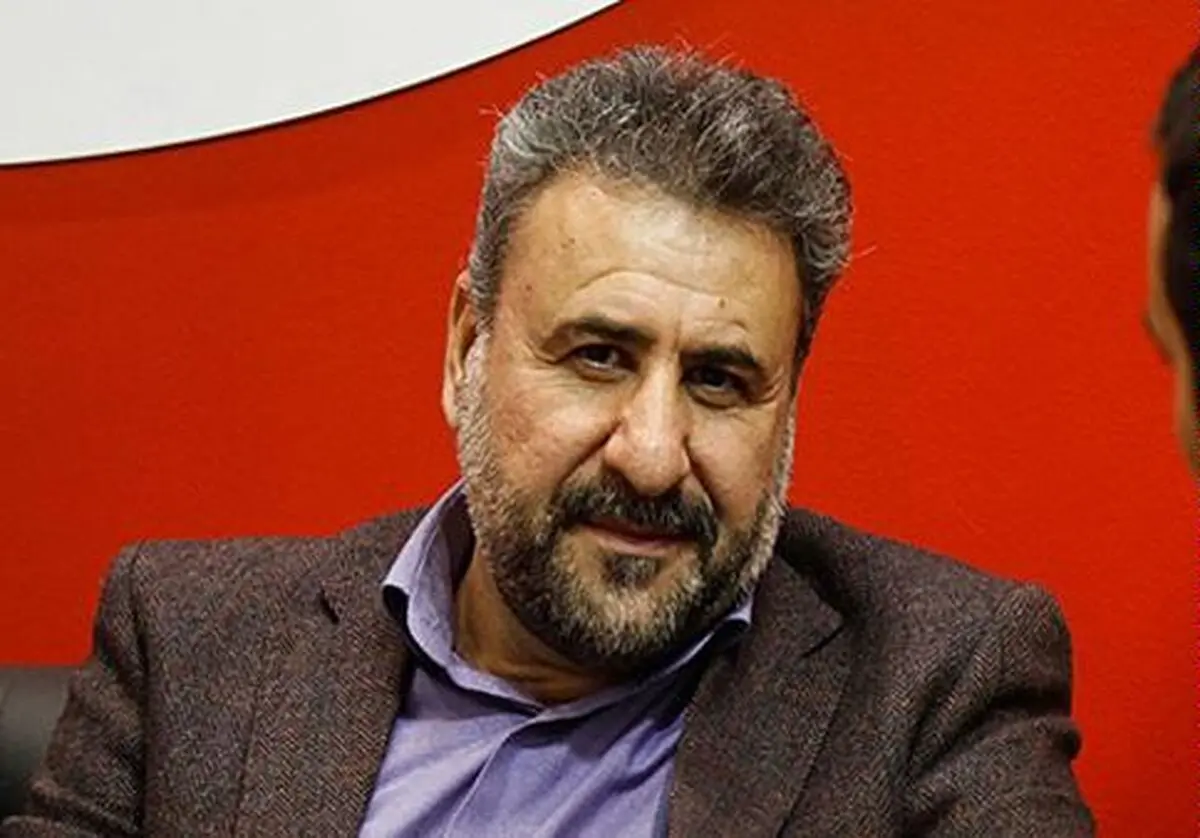 آمریکایی‌ها امروز فکر می‌کنند خشونت در مقابل ایران نتیجه می‌دهد/ راهبرد کلینتون نسبت به ایران از ترامپ هم خشن‌تر است