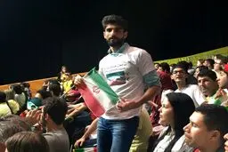 فیلم:: گرامیداشت یاد مدافعان حرم در سالن وزنه‌برداری