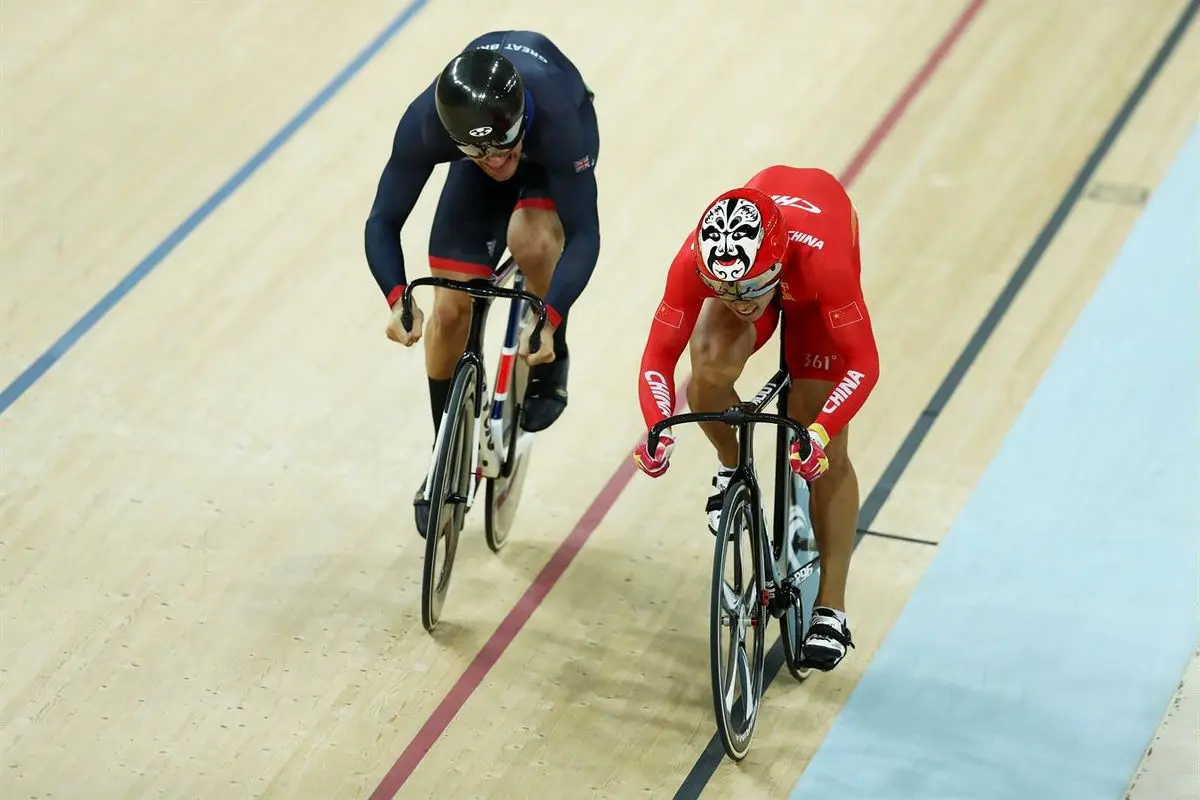 کسب نشان طلا و نقره دوچرخه‌سواری سرعت توسط بریتانیایی‌ها