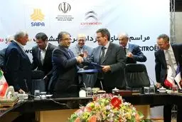 دولت بعد از برجام برای پولدارها خودرو تولید می‌کند/ خودروهای جدید پسابرجامی زیر ۵۰ میلیون نیستند!