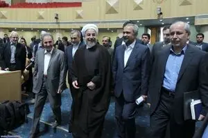 نظر ۵ اقتصاددان درباره رشد ۴.۴ درصدی: نفت بیشتر فروختیم، رشد اقتصادی ۴.۴ درصد شد!