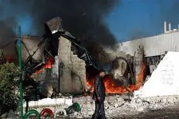 ادامه حملات عربستان سعودی علیه مناطق مسکونی یمن