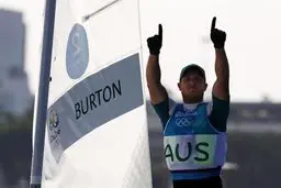 قایقران استرالیایی به مدال طلای قایقرانی بادی دست یافت