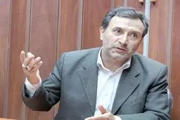 وزیر نفت به دنبال دور زدن منتقدان است/ الگوی جدید قراردادهای نفتی خسارت جبران ناپذیری بر کشور وارد می‌‌کند