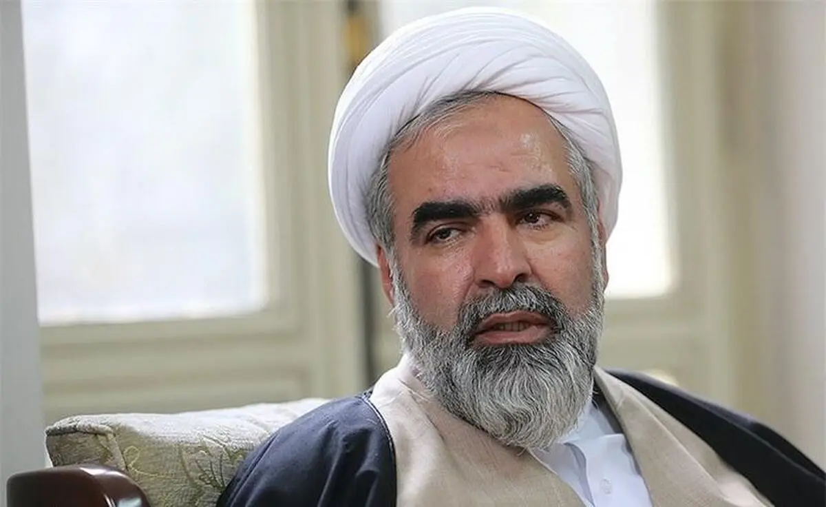 امام (ره): آقای منتظری هم خودش فاسد است و هم شاگردی که تربیت کند فاسد تربیت می‌کند