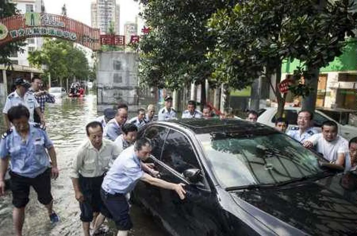 تعطیلی خطوط ریلی توکیو در پی توفان شدید