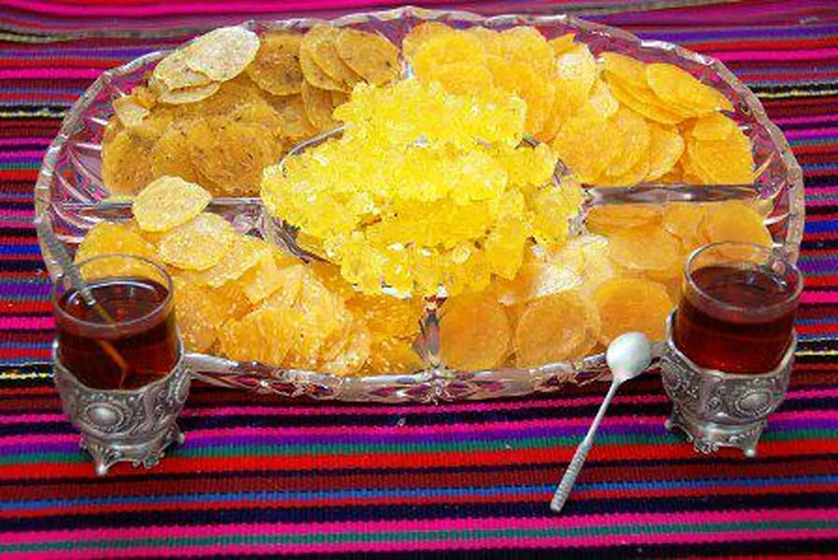 نبات و آب نبات ۱۵ درصد گران شد/ ۳ سال است روز خوش نداریم/ تولید آب نبات نصف شد