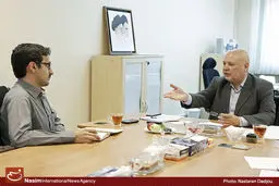 زنگنه تکمیل بزرگترین پروژه بنزین‌سازی کشور را متوقف کرد