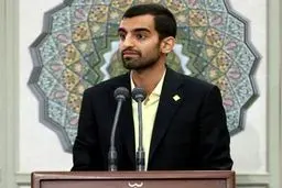 ایجاد یک طبقه اشرافی در جامعه برای لکه‌دار کردن عزت اسلامی/ باید منتظر یک فتنه اقتصادی بود