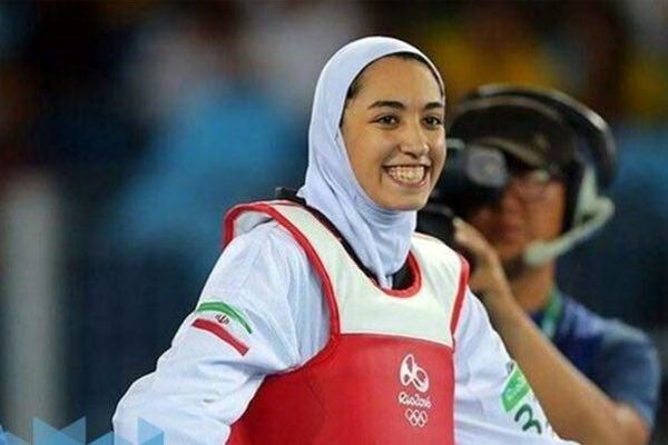 وزیر آموزش و پرورش کسب مدال المپیک را به کیمیا علیزاده تبریک گفت