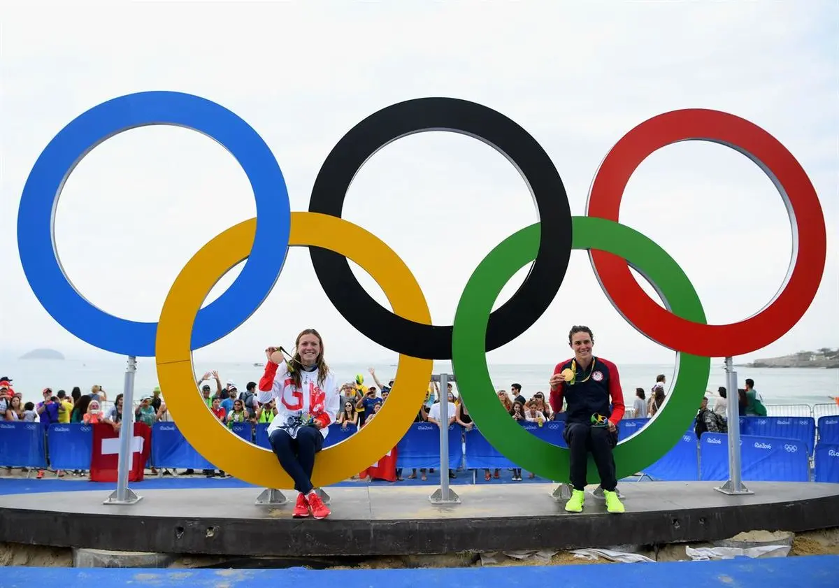 طلای سه‌گانه زنان به آمریکا رسید